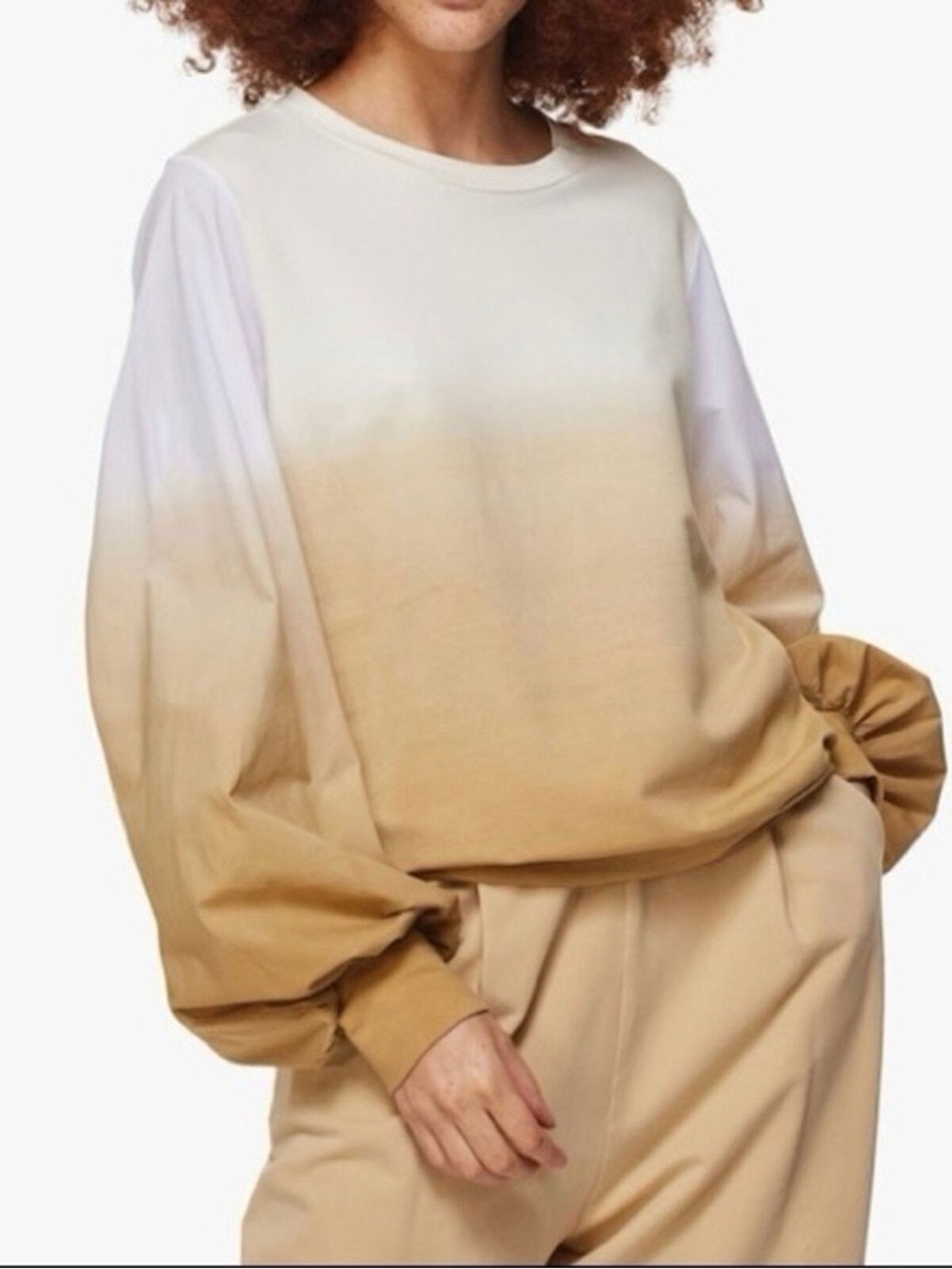 Ombre Crewneck Sweatshirt in Cream to Tan